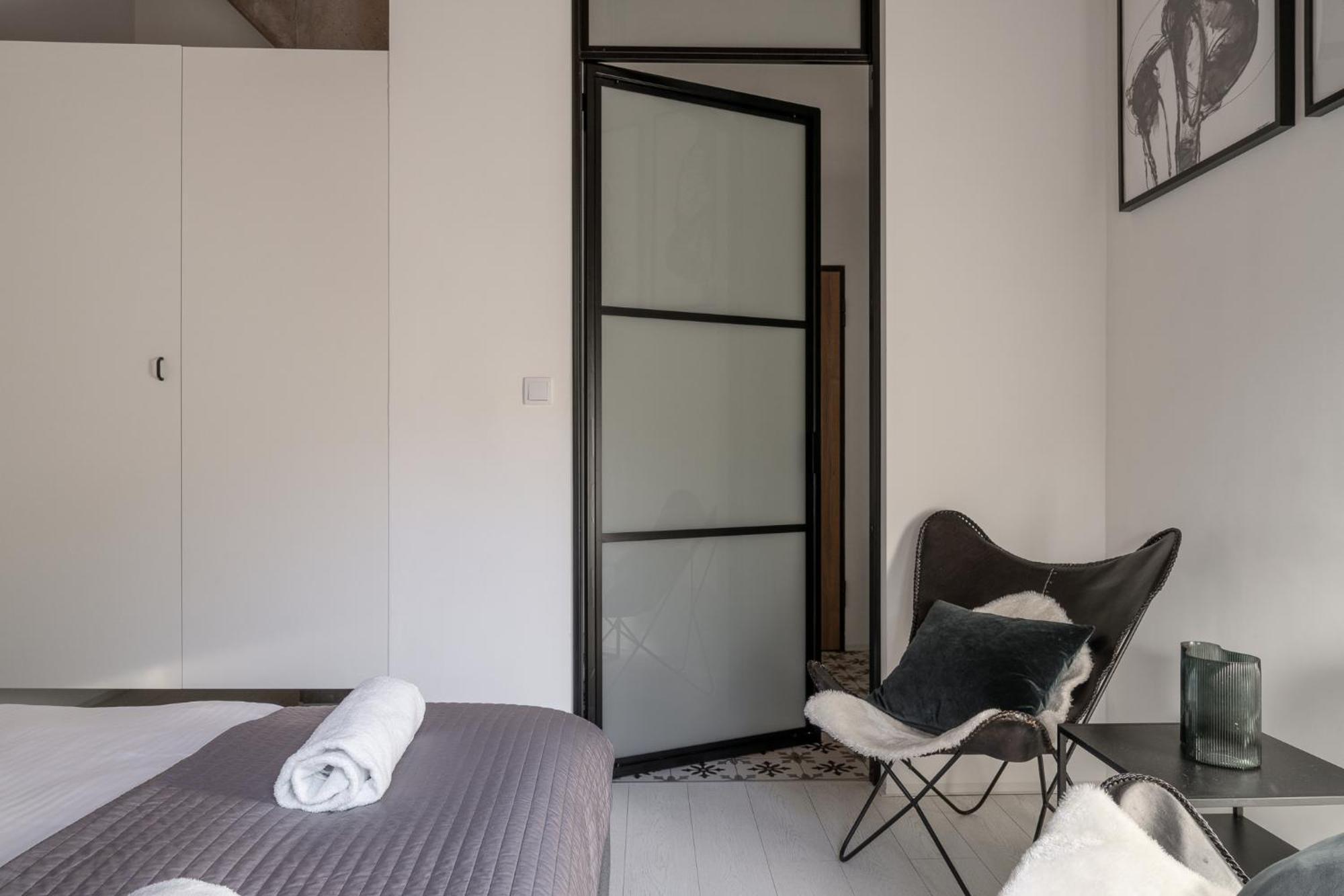 Rentplanet - Nowa Papiernia Apartment Wroclaw Ngoại thất bức ảnh